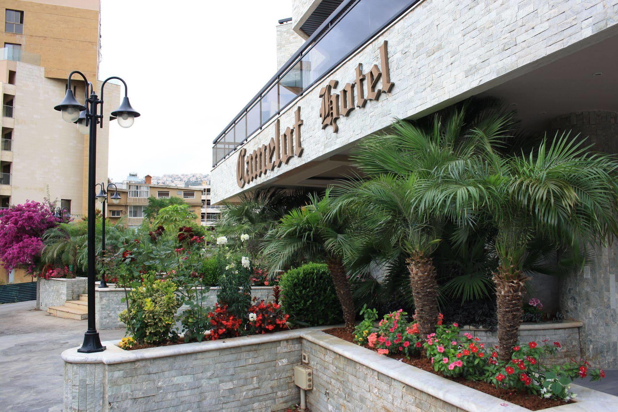 Camelot Hotel Jounieh Bagian luar foto